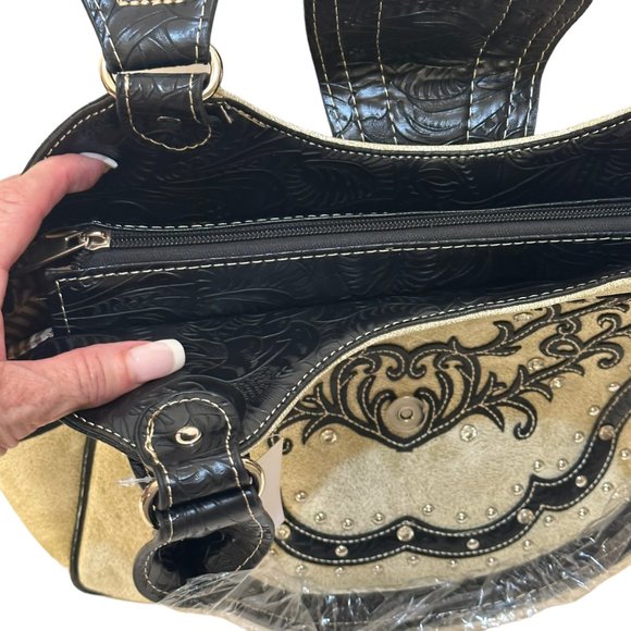 (8-210) Brand New w/Tag Beige Leather-Like Western Shoulder Handbag - Picture 10 of 12